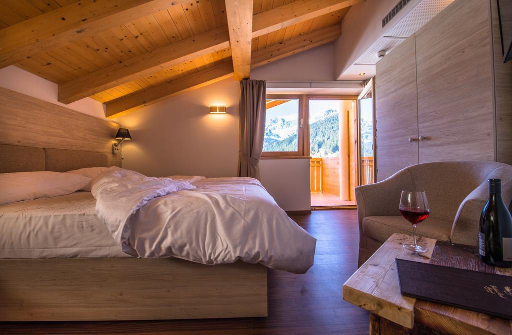 Golden Park Resort Campitello di Fassa Room photo